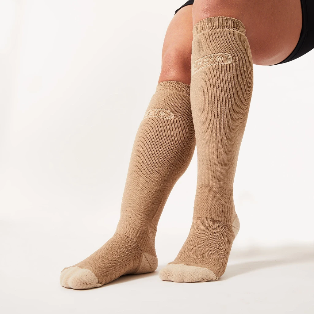 Defy Deadlift Socks - Image 3