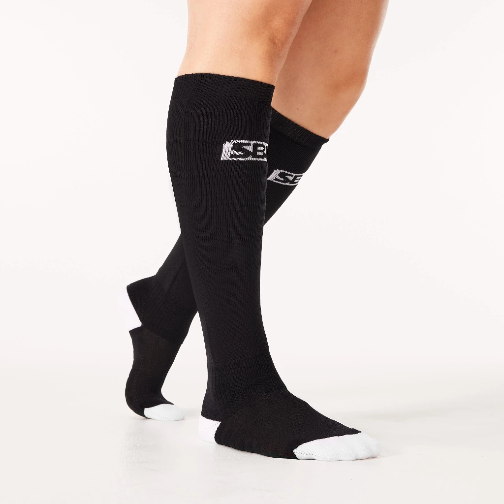 Momentum Deadlift Socks - Image 3