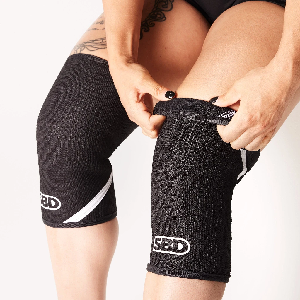 Momentum Powerlifting Knee Sleeves - Image 3