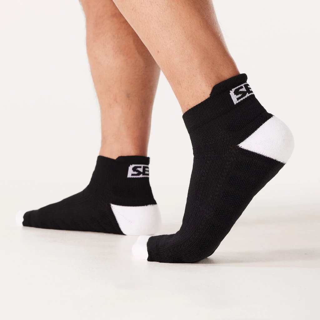 Momentum Trainer Socks - Image 3
