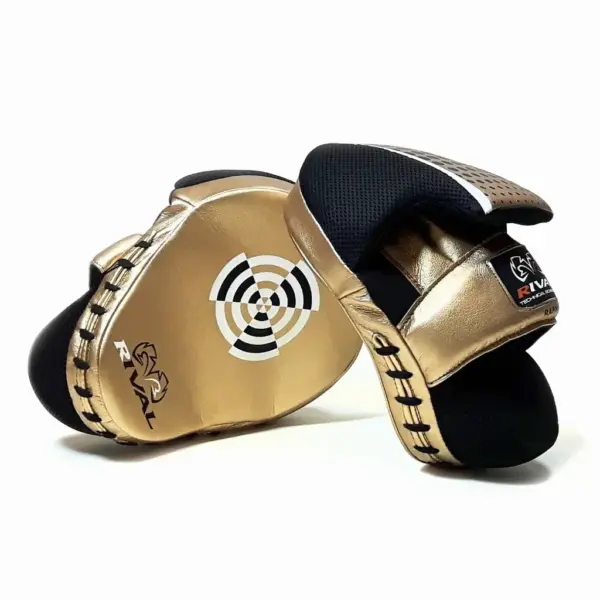 Rival RAPM Pro Punch Mitts - Image 2