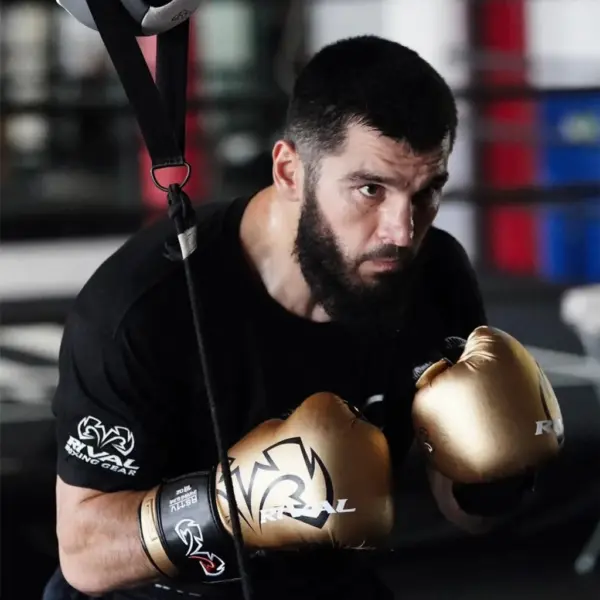 Rival RS11V Evolution Sparring Gloves - Image 5